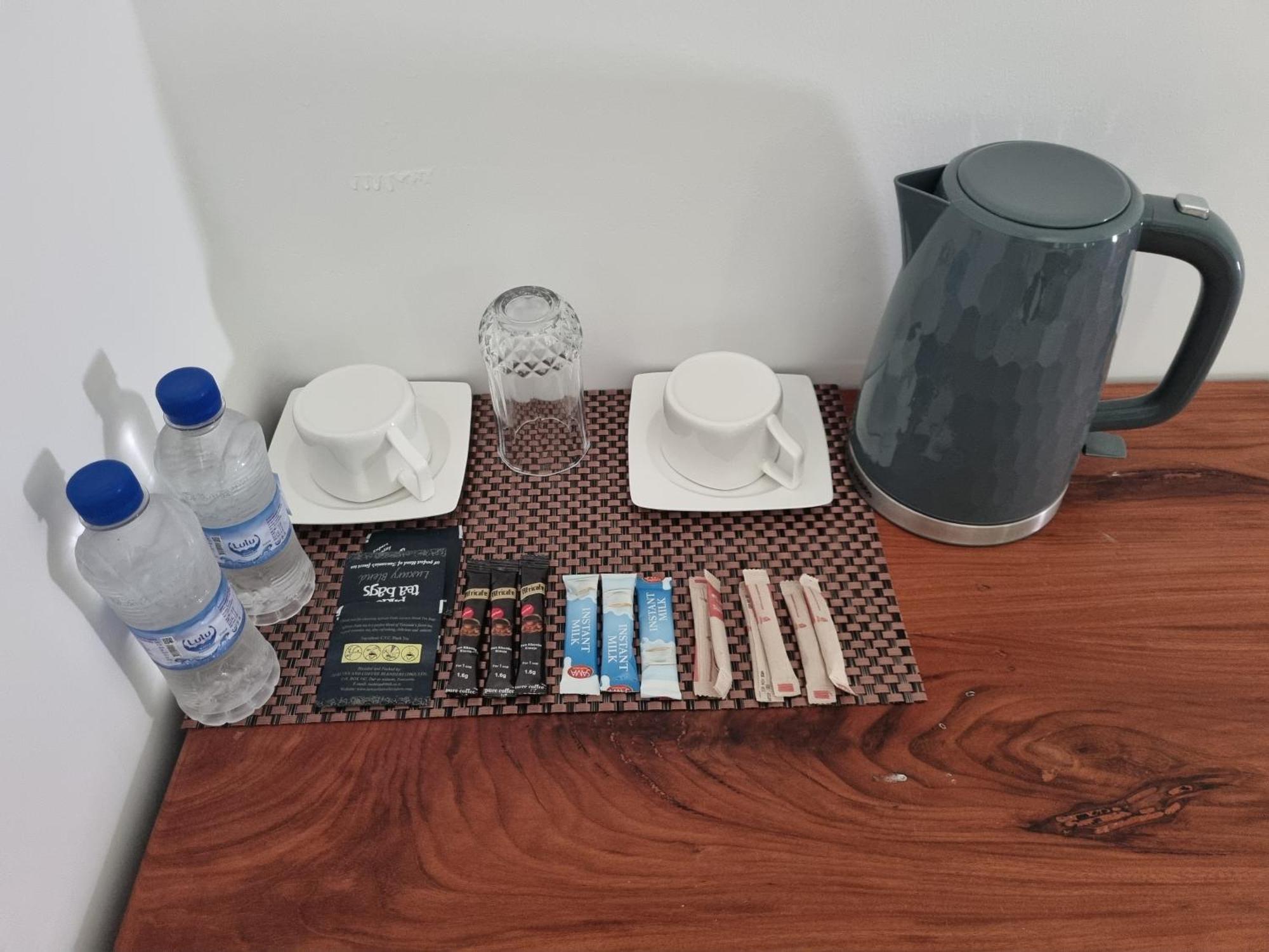 64 Zenj House Luxury Airport B&B Mbweni Exteriér fotografie