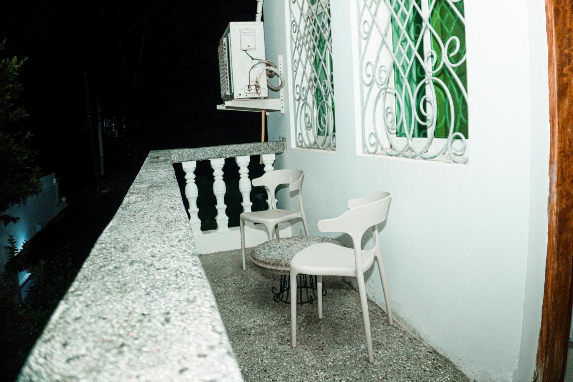 64 Zenj House Luxury Airport B&B Mbweni Exteriér fotografie