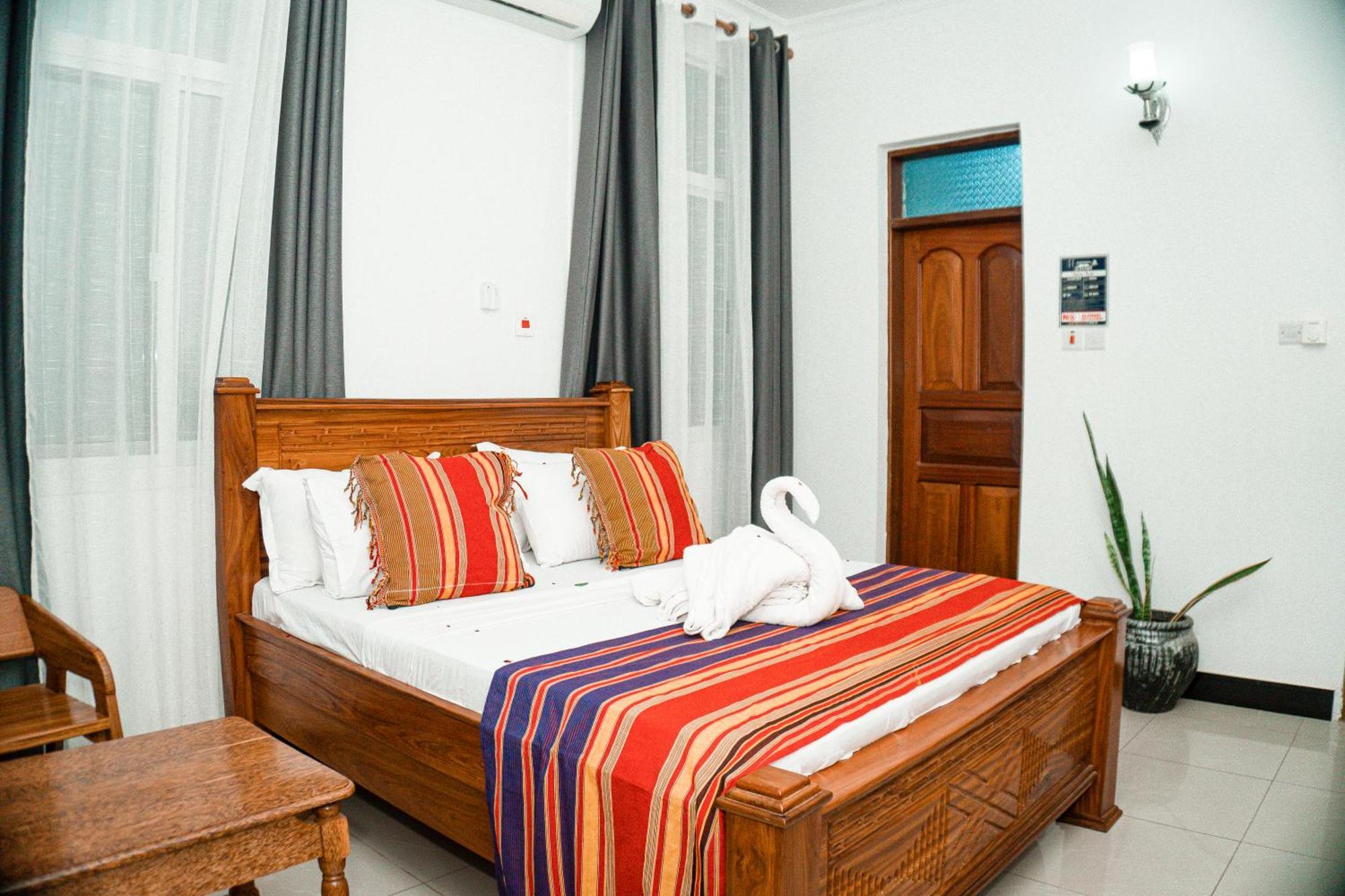 64 Zenj House Luxury Airport B&B Mbweni Exteriér fotografie
